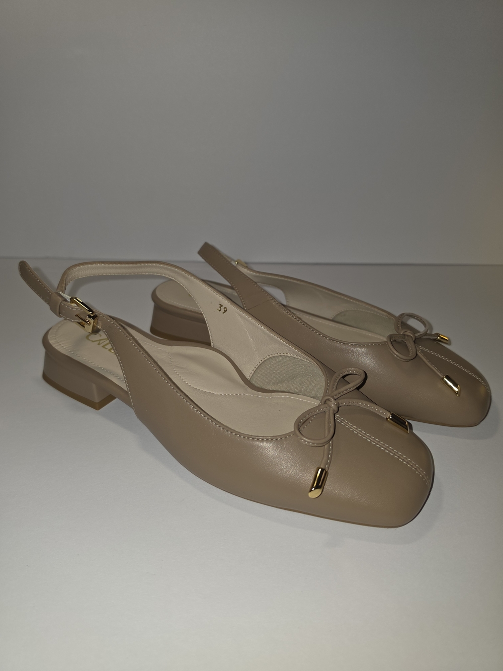 Calla Petra Taupe Leather Slingback Flats EU 39 US 8 - Picture 2 of 6